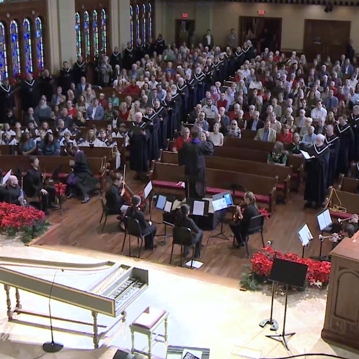 south main sanctuary choir singing in the aisles of the sanctuary